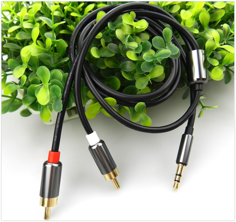 Dây cáp nối audio đầu 3.5 ra 2 đầu hoa sen - ky-142