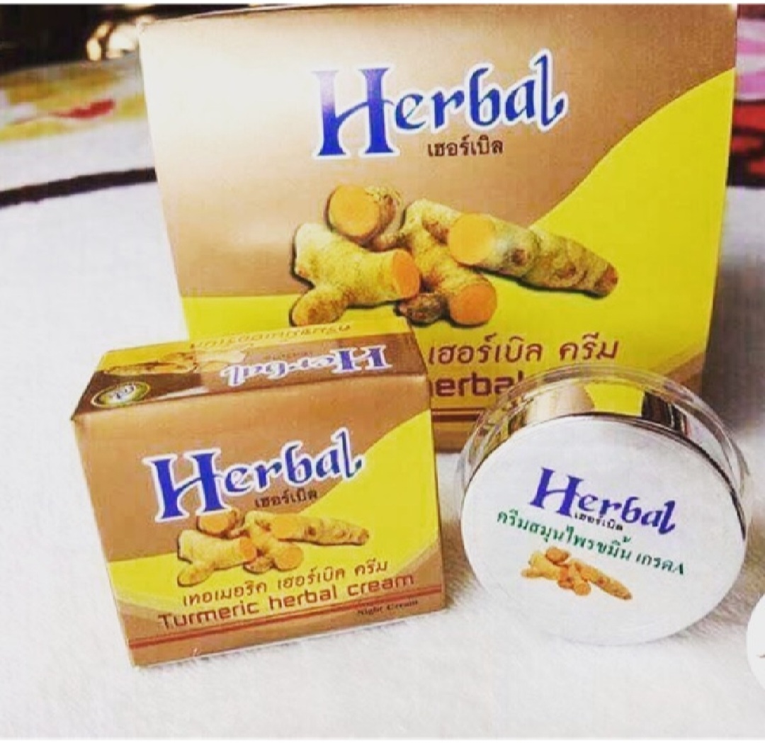 Kem nghệ dưỡng trắng da, giảm mụn, mờ vết thâm herbal turmeric cream 5g - thái lan