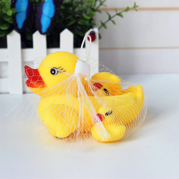 Vịt Thả Bồn Tắm Có Còi Chíp Chíp- Đồ Chơi Bồn Tắm Cho Bé