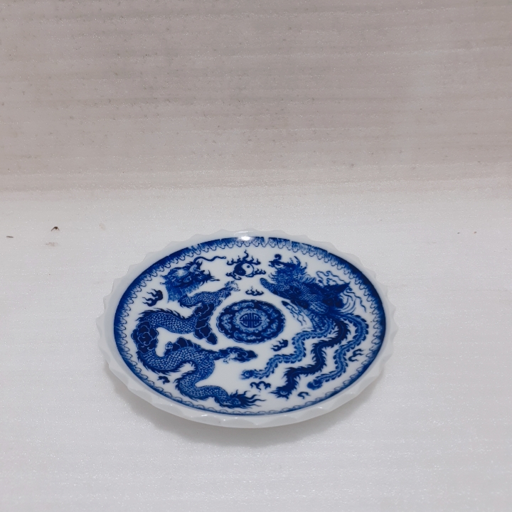 Đĩa trầu cau Bát Tràng rồng phượng