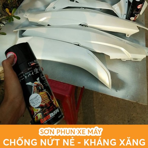 COMBO 4 chai sơn Samurai Lót-nền-màu-bóng đầy đủ sơn màu trắng lấp lánh tiêu chuẩn của Yamaha Y31008