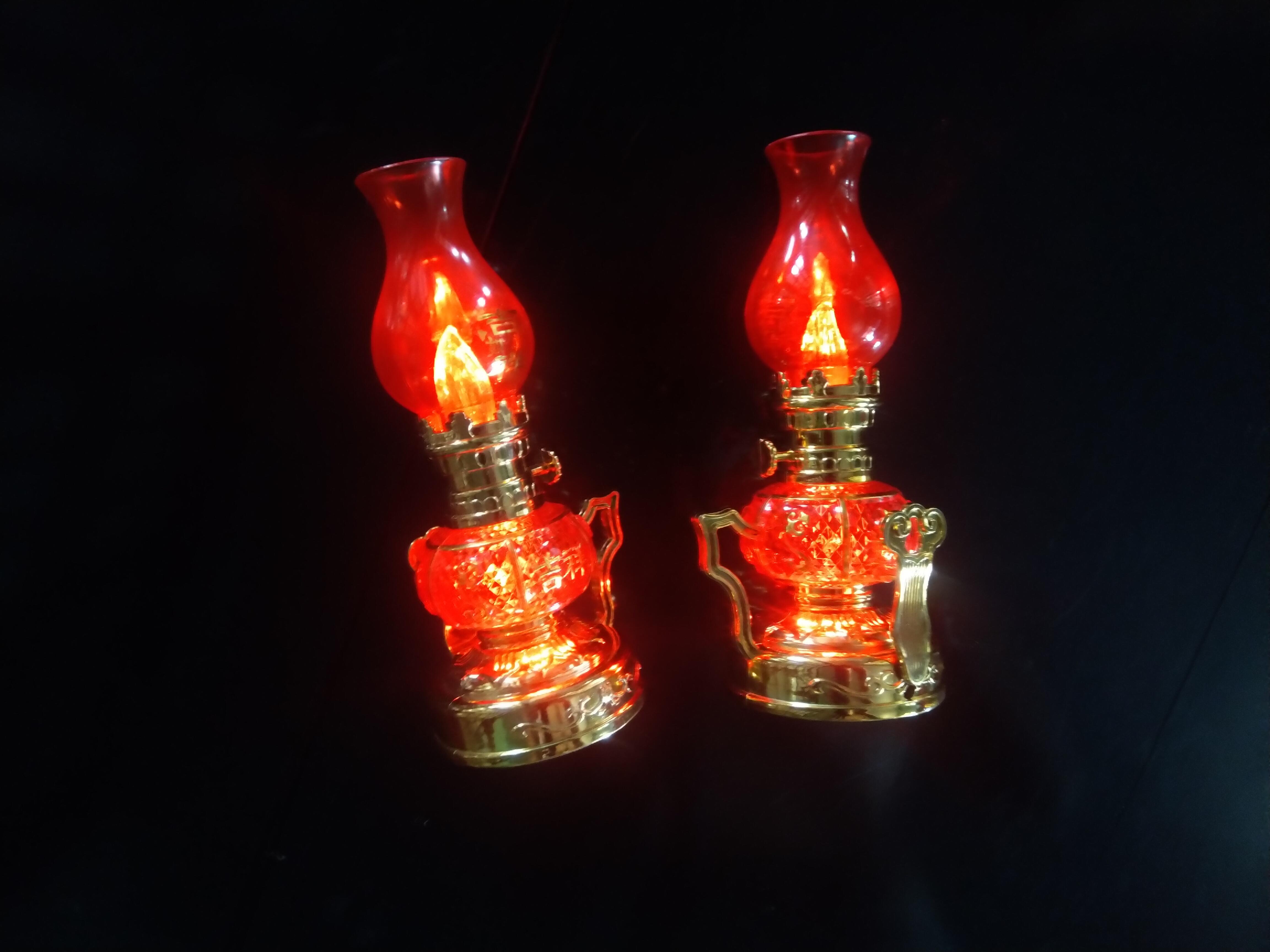 Cặp đèn dầu xài pin tiểu bóng đèn LED, đèn thờ tổ tiên cao 18 cm - có clip quay sản phẩm