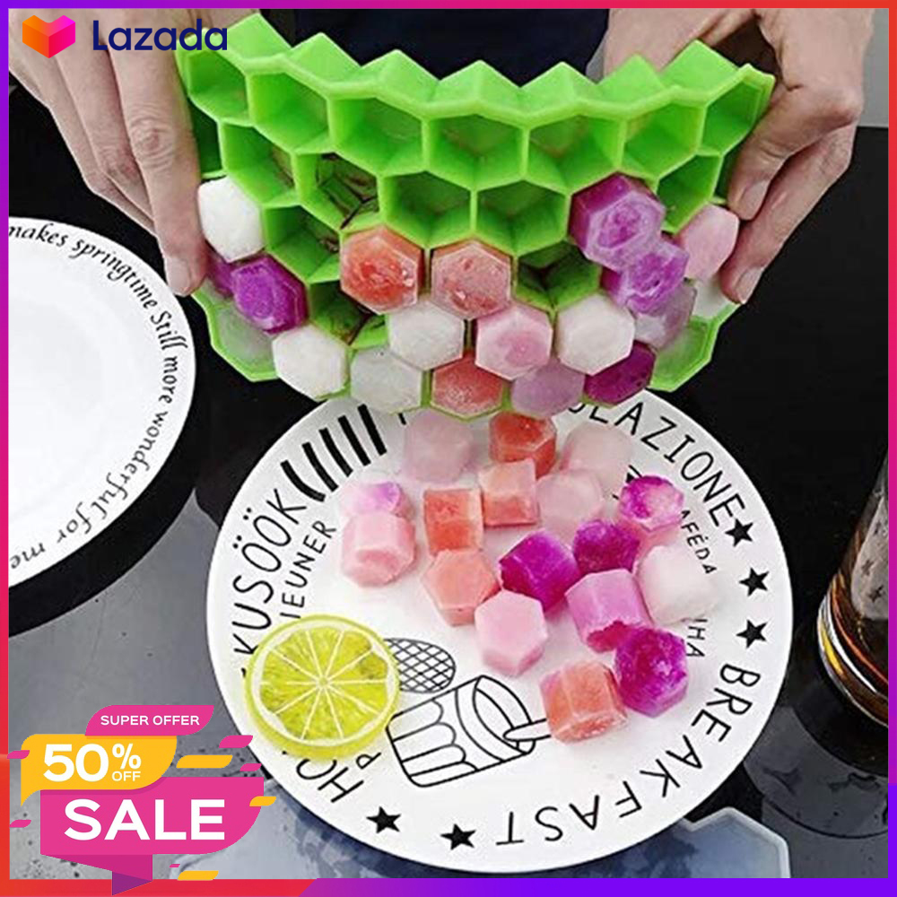 Khuôn Làm Đá Tổ Ong Silicon Cao Cấp - 37 Ô Riêng Biệt, Khay Có Nắp Đậy, Xếp Chồng Dễ Dàng Tiết Kiệm Diện Tích Ngăn Tủ Lạnh - Siêu Dẻo, Bền, Dễ Dàng Lấy Đá Khi Vặn Nhẹ Không Tốn Sức