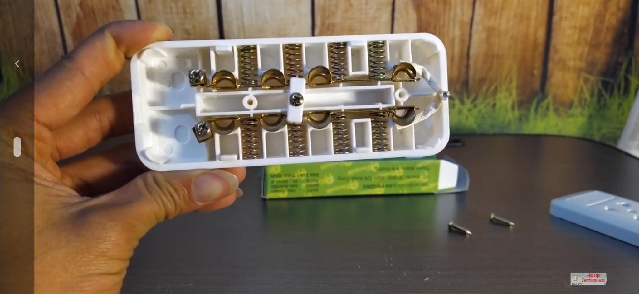 Ổ cắm chịu tải 3000w