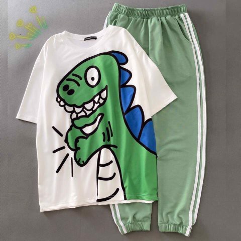 Set bộ khủng long gồm áo thun tay lỡ kèm quần jogger