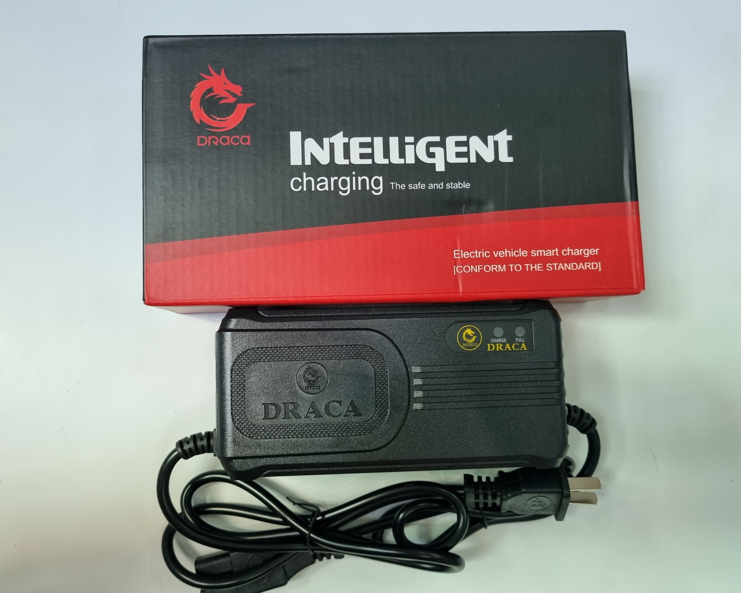 Sạc Draca Xe Điện 48V/12Ah Cho Xe 4 Bình- XE ĐIỆN MINH TRANG