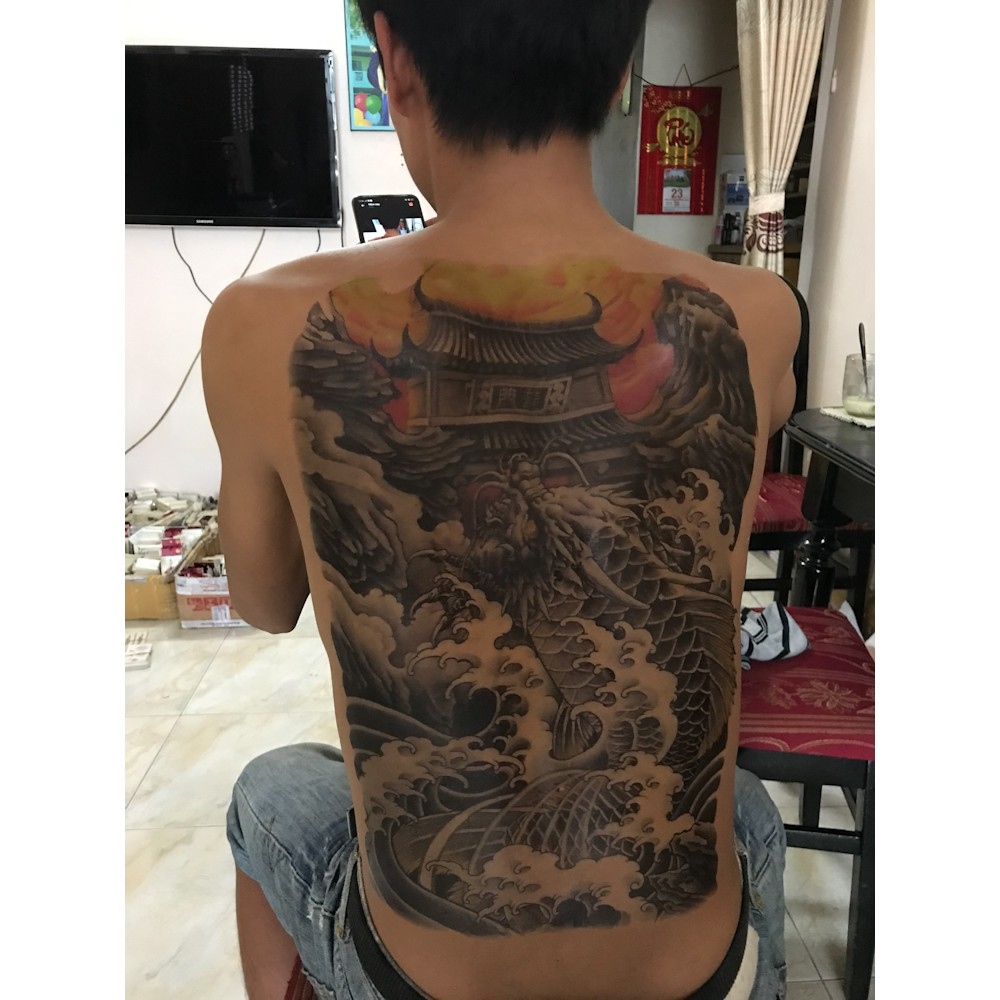 Hình xăm rồng xanh kín lưng | Green dragon - tattoo time lapse - YouTube