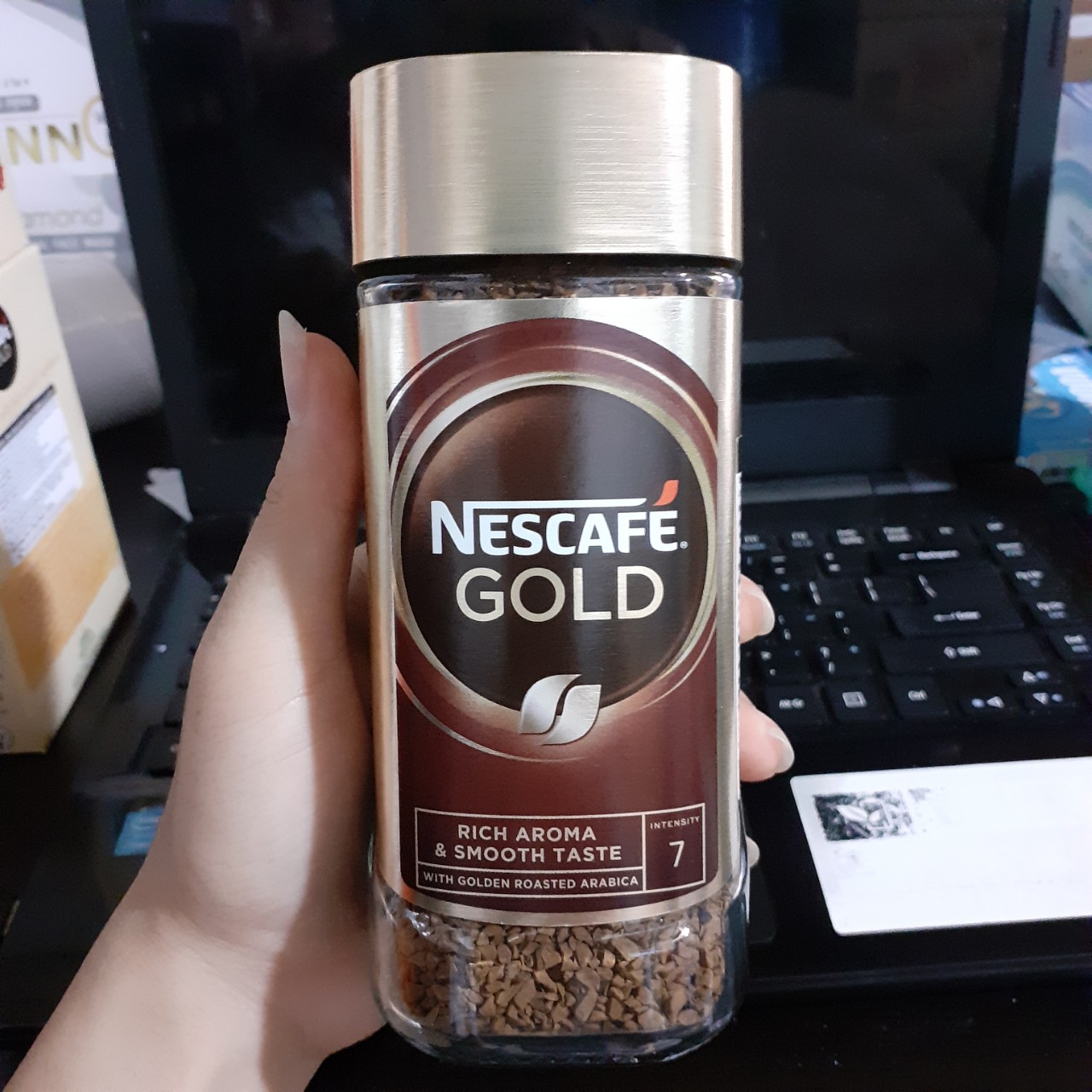 Nescafe Gold Blend nhập khẩu ANH Hũ 100g