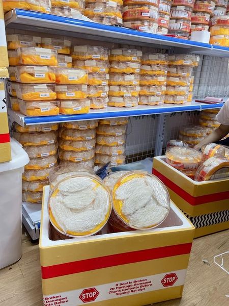 Yến Tinh Chế cao cấp rút lông ép thẳng miếng vuông