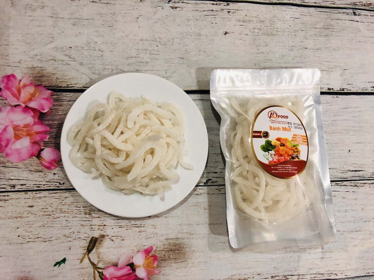 Mứt dừa non dạng sợi ngon gói 200g