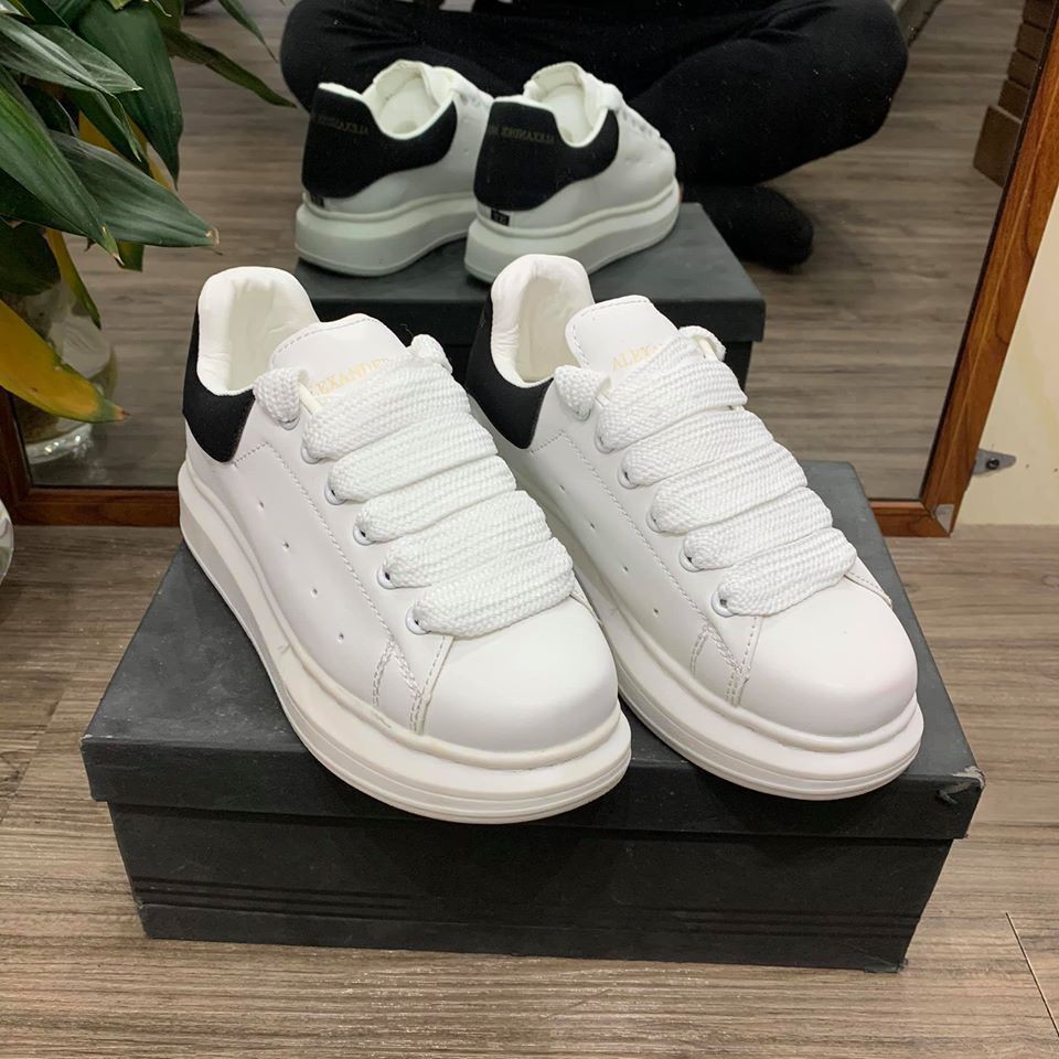 Giày MCQ Độn Đế 3 Phân Màu Trắng Gót Đen nam nữ Hot Trend full box bill
