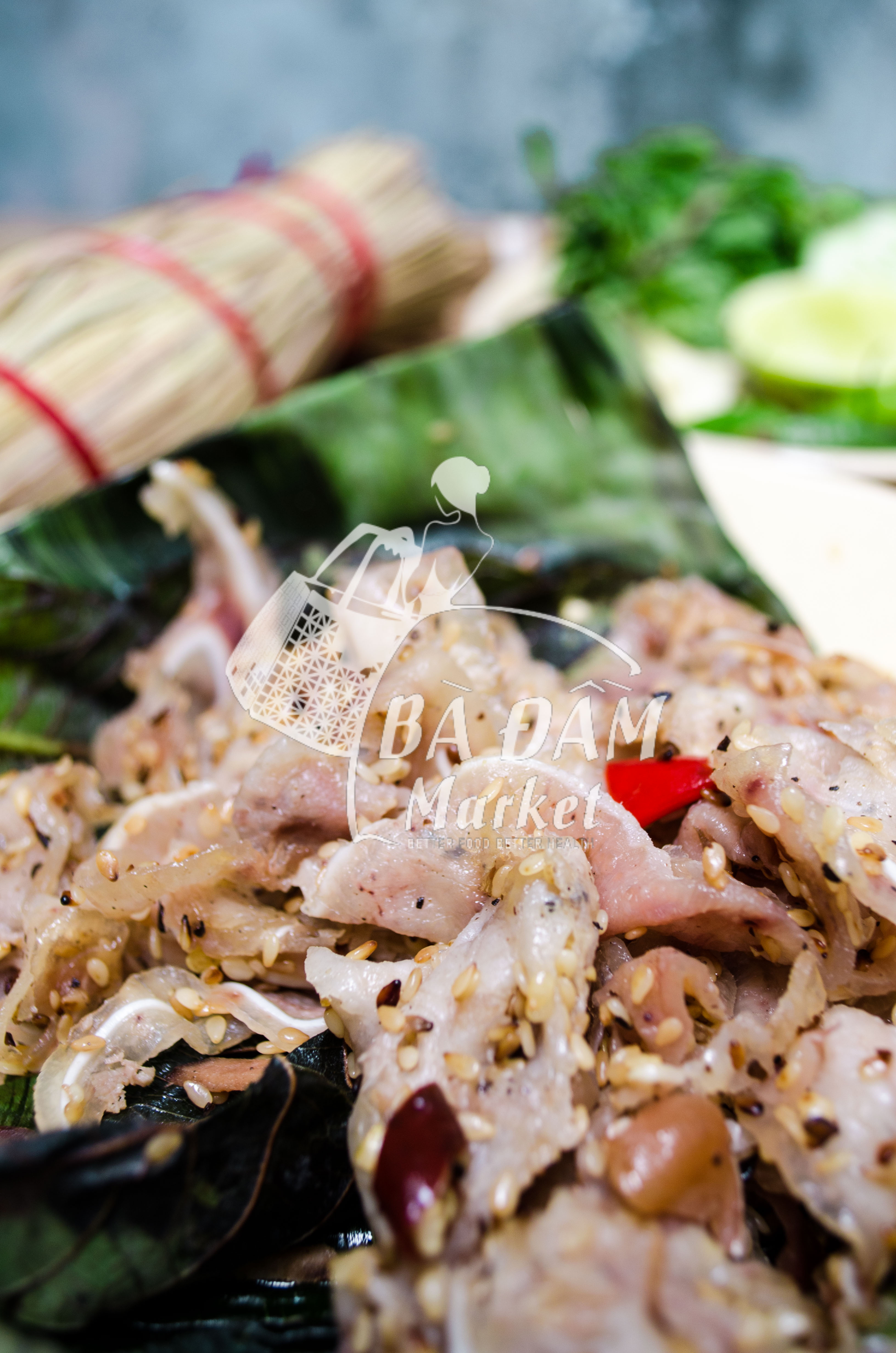 1 CÂY TRÉ RƠM LÁ ỔI ĐẶC SẢN CHỢ HUYỆN BÌNH ĐỊNH