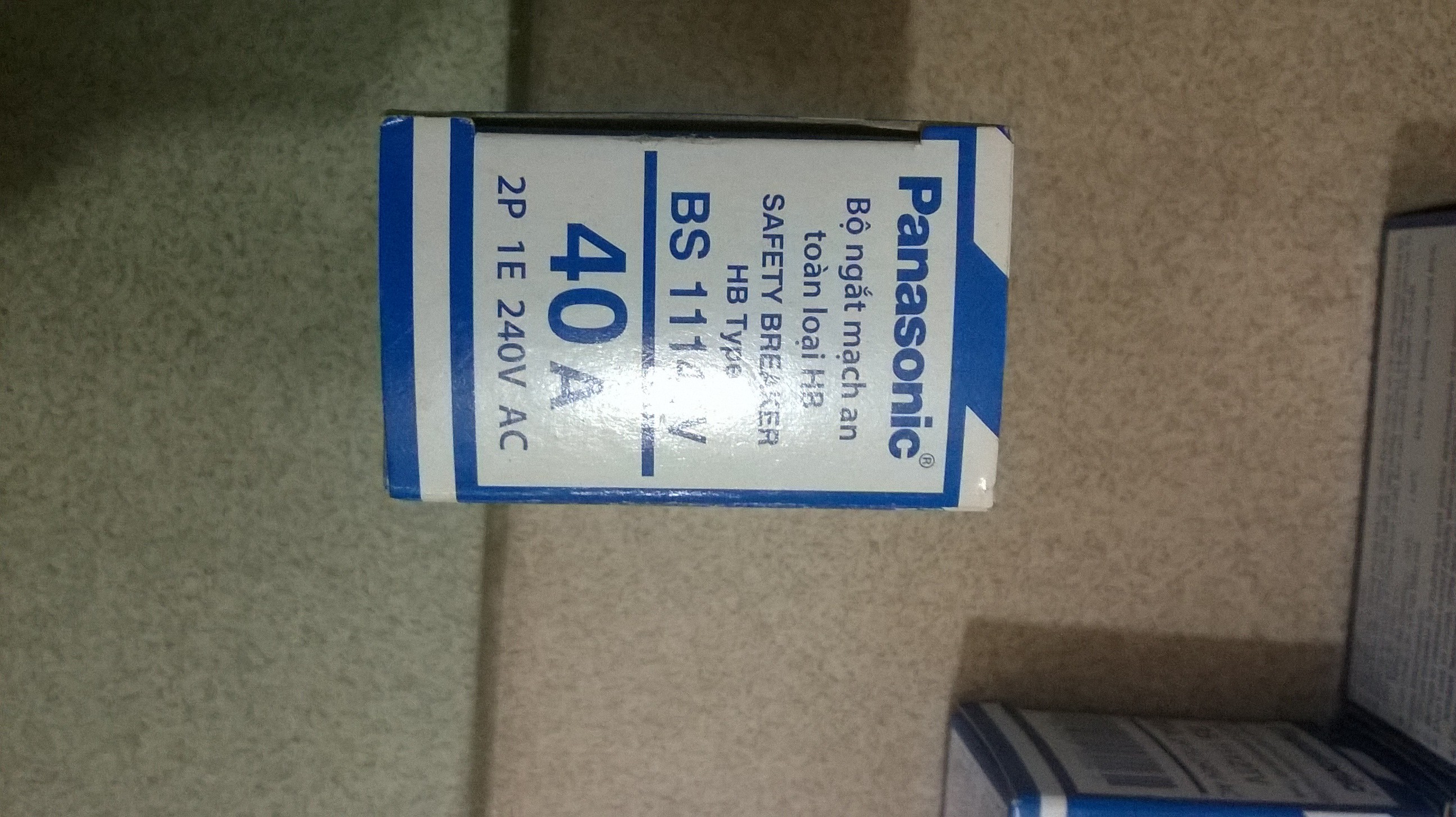 Cb cóc 40a panasonic - cầu dao điện