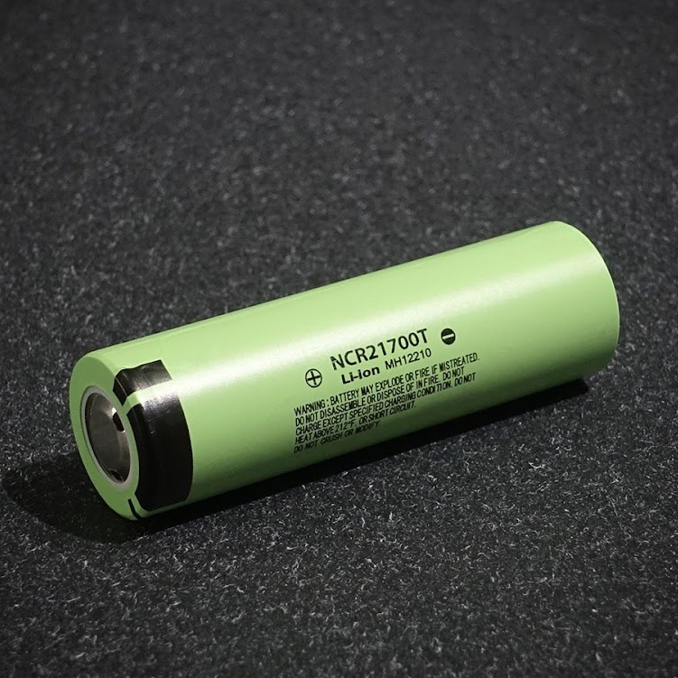 Pin tesla 21700 4800mah xả 15a - nội trở thấp - bọc vỏ ncr21700t