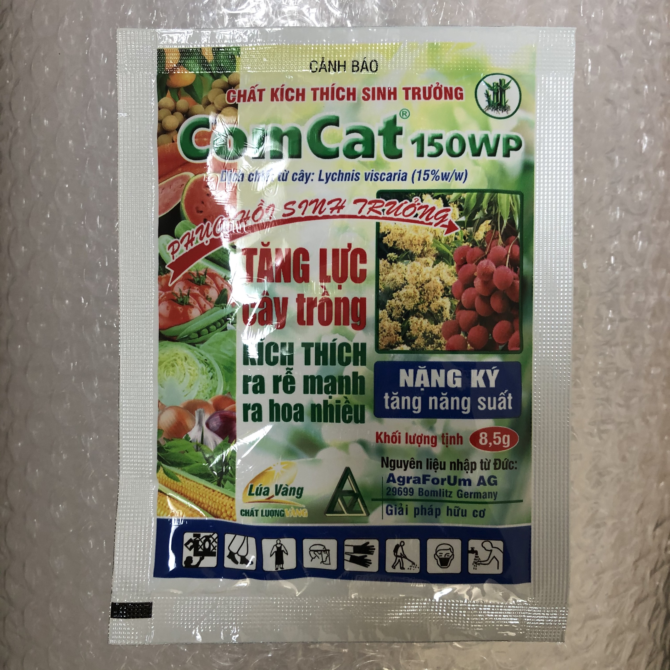 Kích thích sinh trưởng, ra rễ mạnh, ra hoa nhiều, nặng ký, tăng năng suất - COMCAT 150wp - Gói 8.5g pha bình 20-25 lít nước