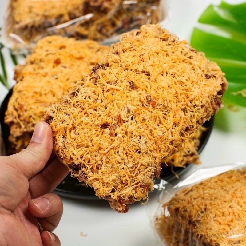 Cơm cháy gạo lứt chà bông