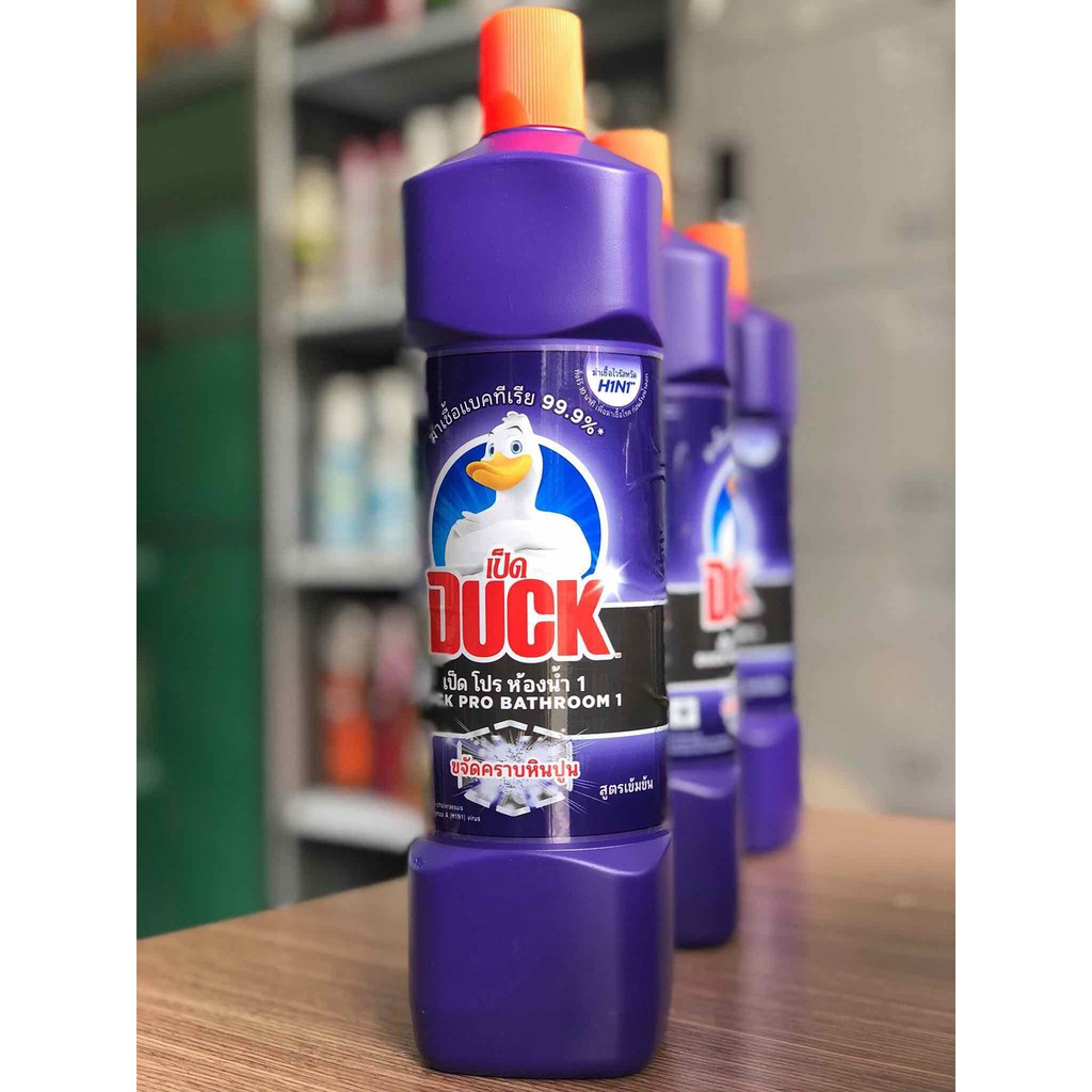 Nước tẩy vệ sinh bồn cầu con vịt duck 900ml thái lan