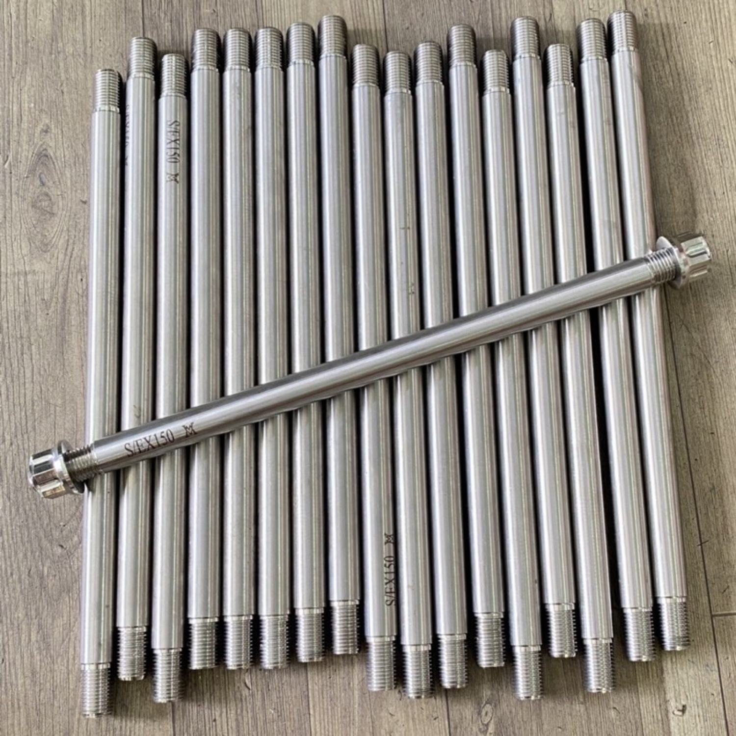 Cốt sau ex 150 inox 304 vua miên dài 15li290