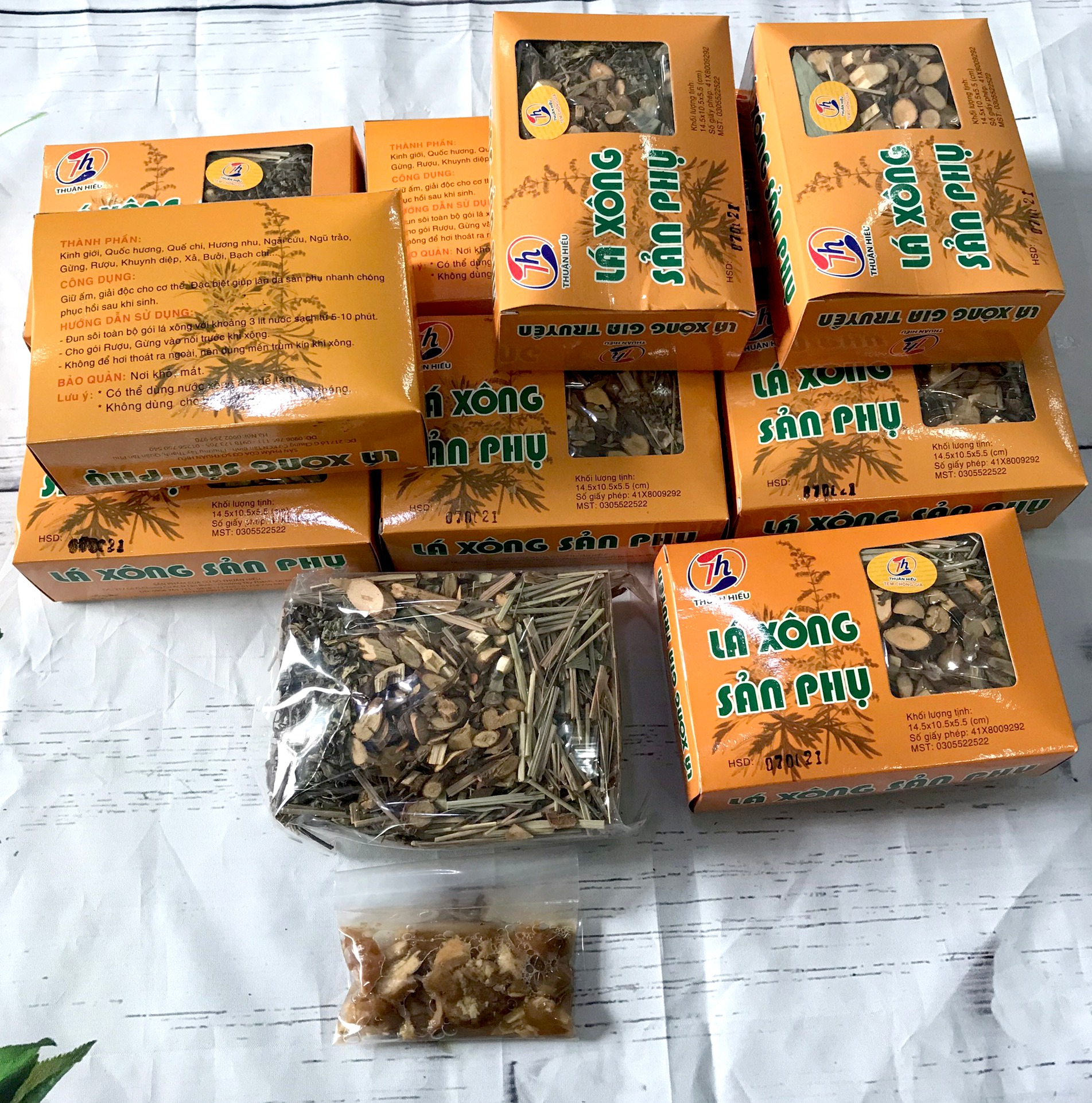 Combo 10 hộp lá xông sản phụ sau sinh thuận hiếu