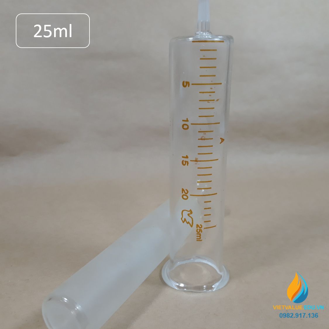 Bơm tiêm thủy tinh dung tích 25ml, xy lanh thủy tinh thí nghiệm hãng Bomex