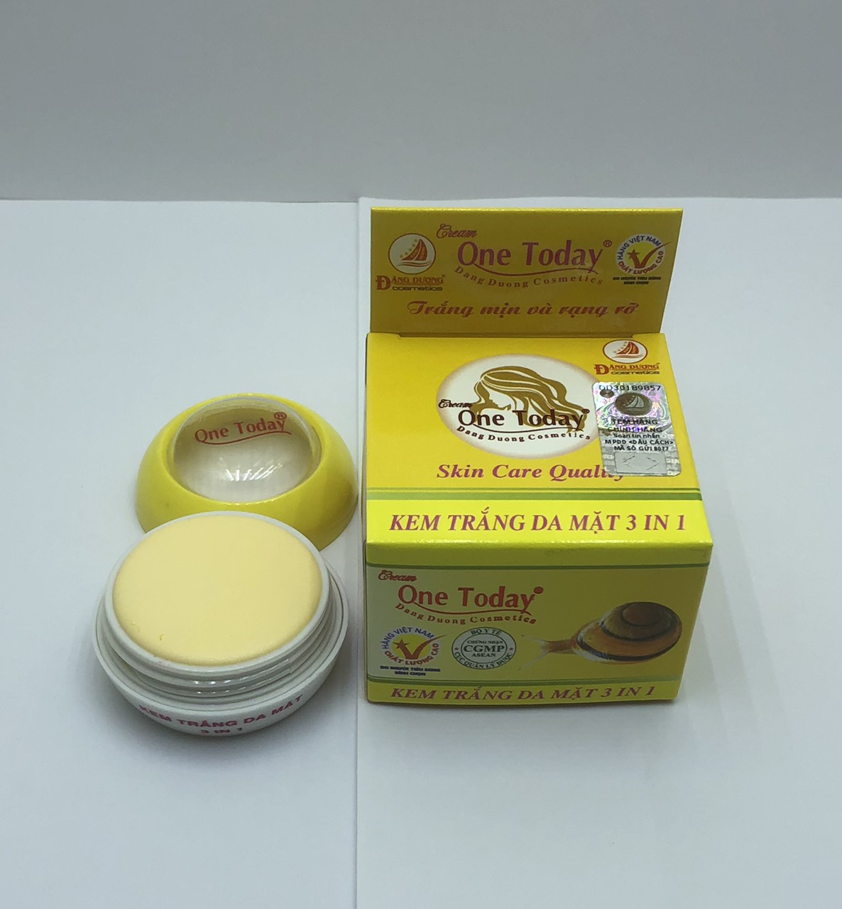 Kem Trắng da mặt 3 in 1 One today loại 5g