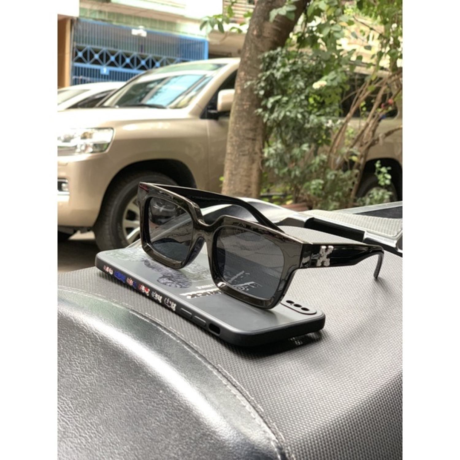 Kính thời trang Off White nam nữ giá rẻ, Kính mắt thời trang Korea,dáng vuông logo dập nổi Fullbox tặng khăn