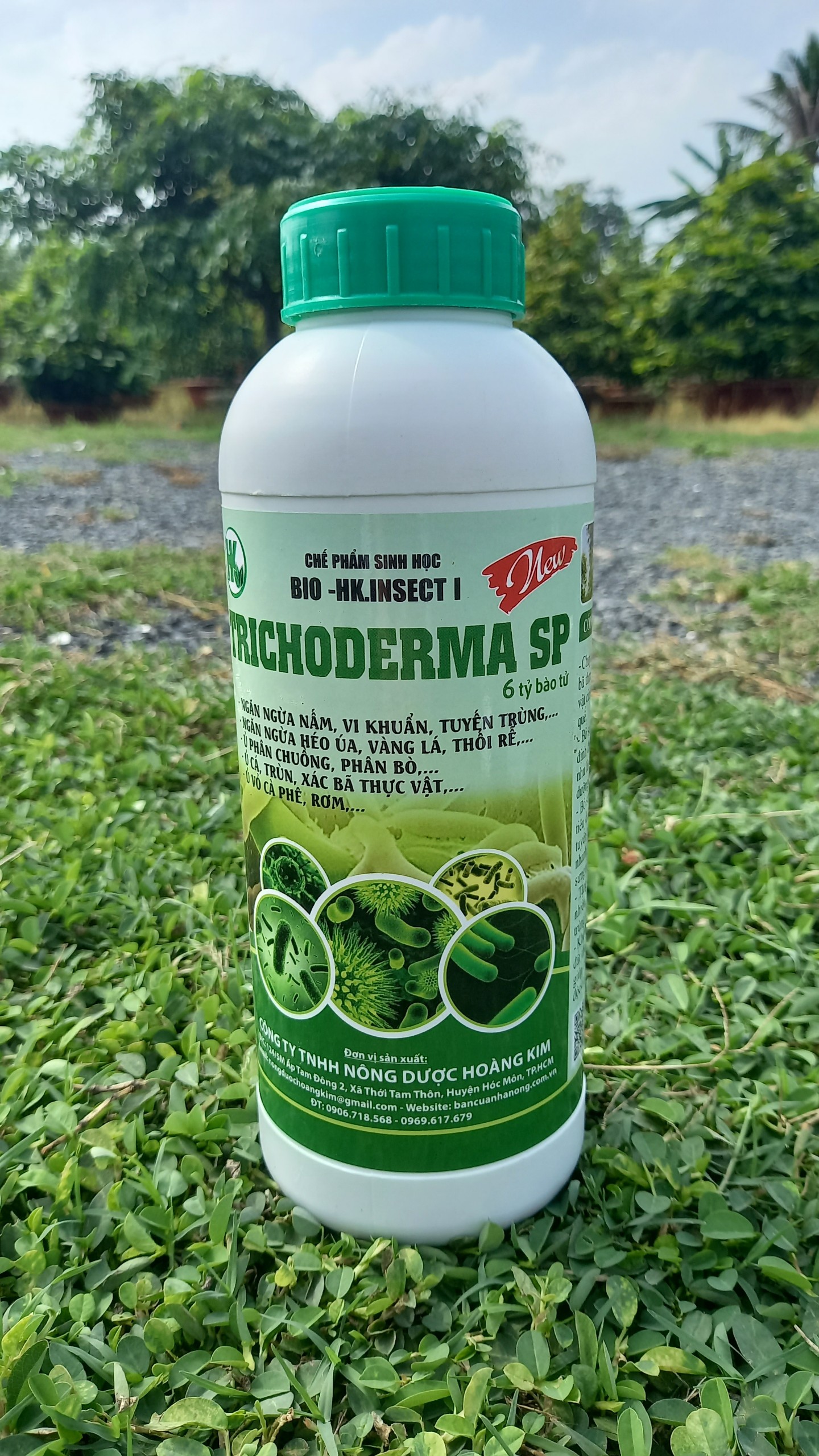 Trichoderma 1l/hoàng kim/ nấm đối kháng/ ủ phân chuồng, xác bã thực vật/ ngăn ngừa thối rễ