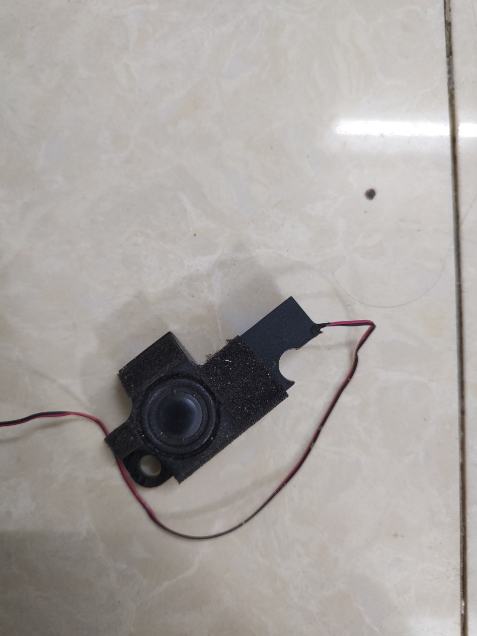 LOA LAPTOP ACER E1-472