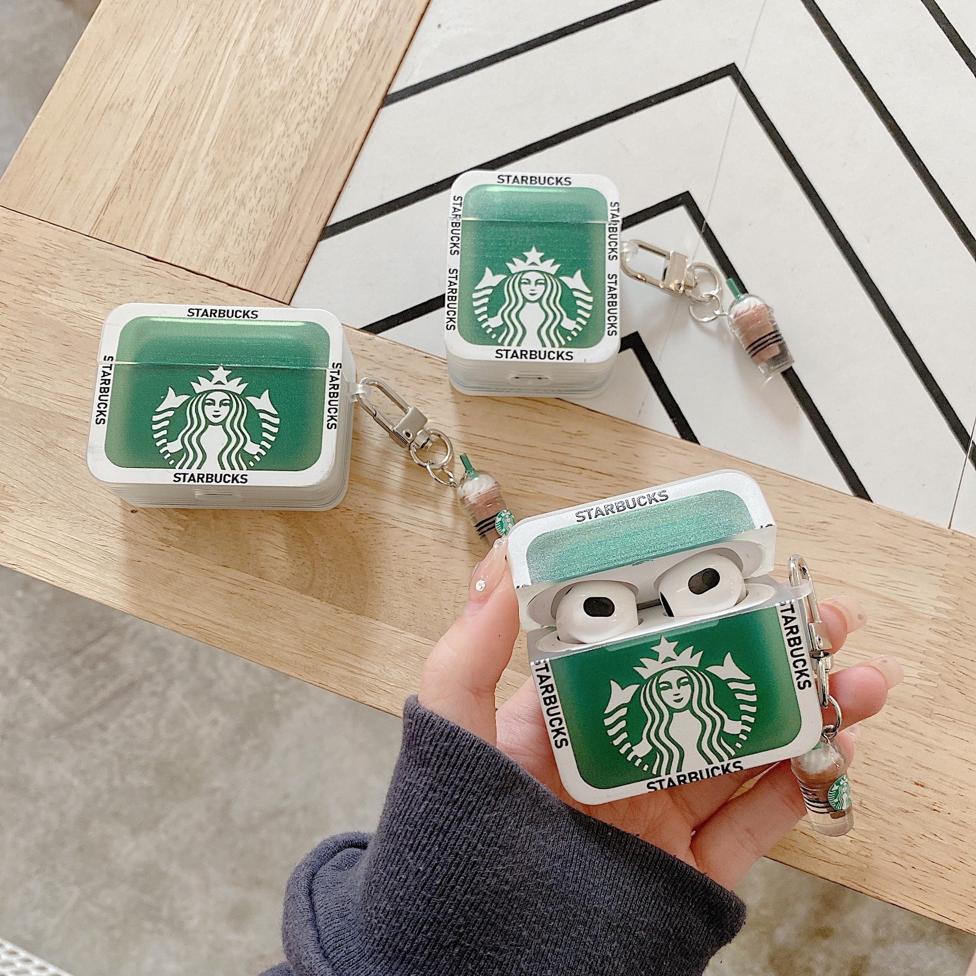 Case airpods 3 2 pro Starbuck vuông siêu ngầu - thích hợp tai Airpods 1087CASBV