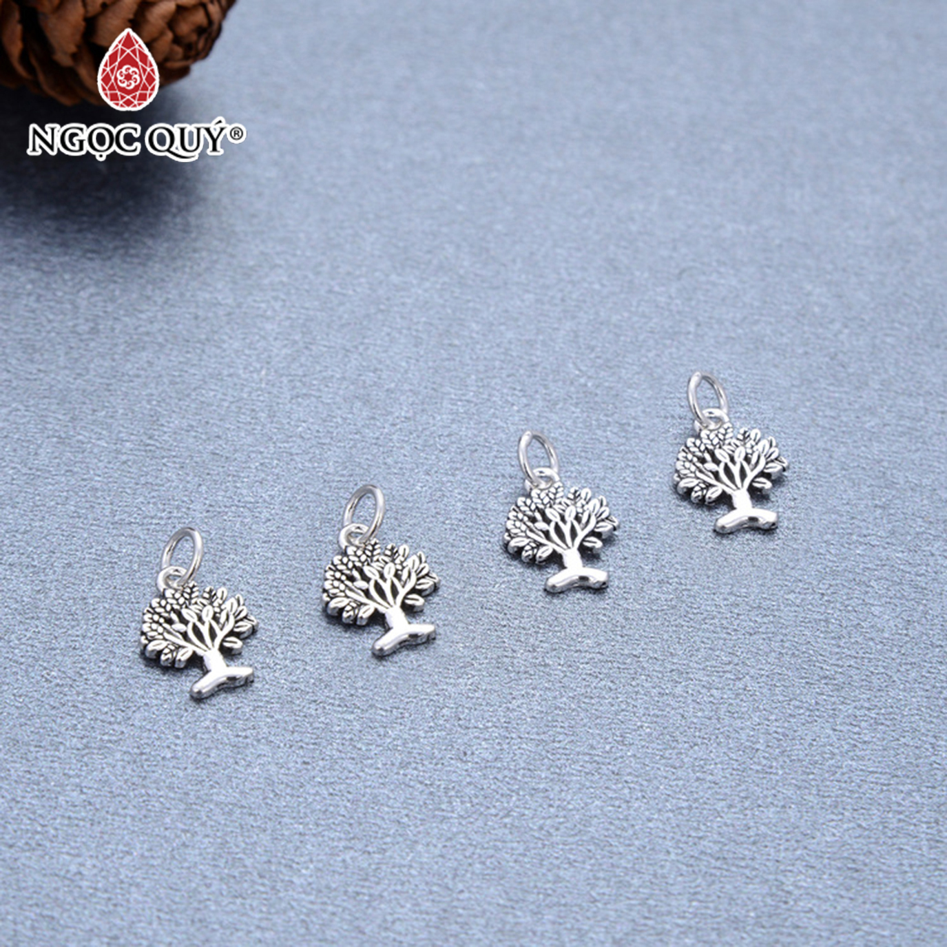 Charm bạc hình cây treo - Ngọc Qúy Gemstones