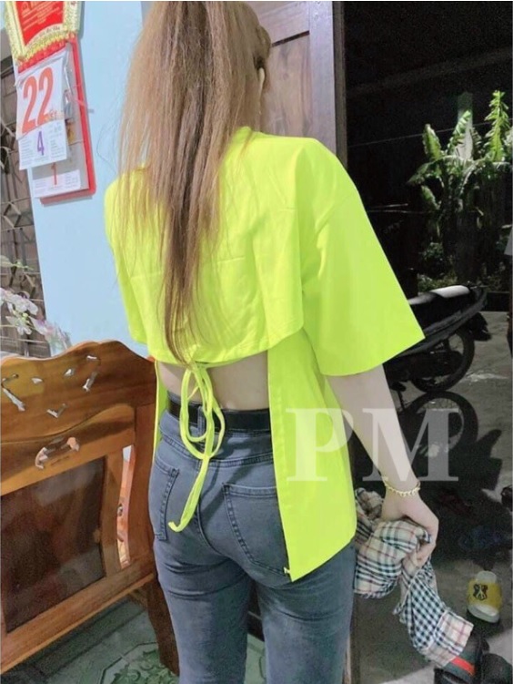 Áo thun kiểu form rộng hở lưng cột dây siêu hot,cá tính