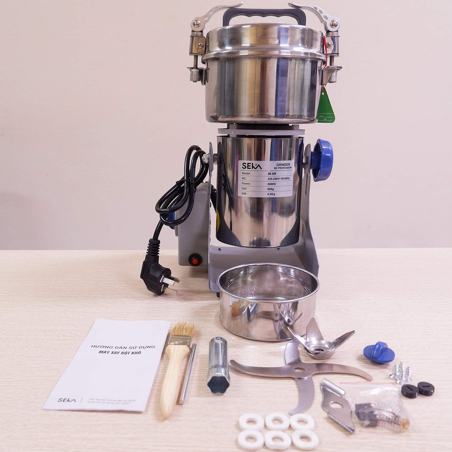 Máy xay bột khô đa năng seka sk200 - công suất lớn - máy nghiền đồ khô, ngũ cốc siêu mịn tặng kèm bộ lưỡi dao + rây bột + chổi vệ sinh đa năng
