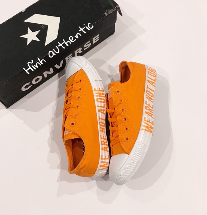 Giày chuck taylor all star we are not alone cam
