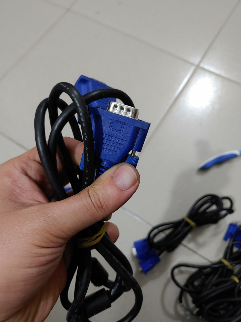 Dây cáp màn hình VGA cũ nhiều chiều dài