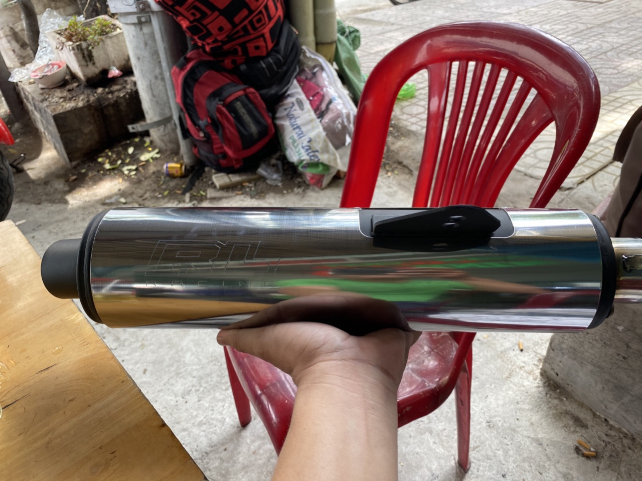 Lon bô cbr full inox tặng kèm adaptor co chữ hd va rl loai đẹp