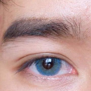 [HCM]lens blue - sử dụng 1 năm tặng kèm khây đựng