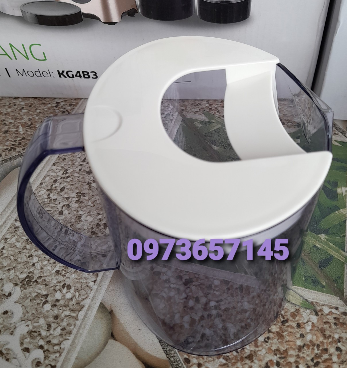 Ly máy ép trái cây Panasonic MJ-68M