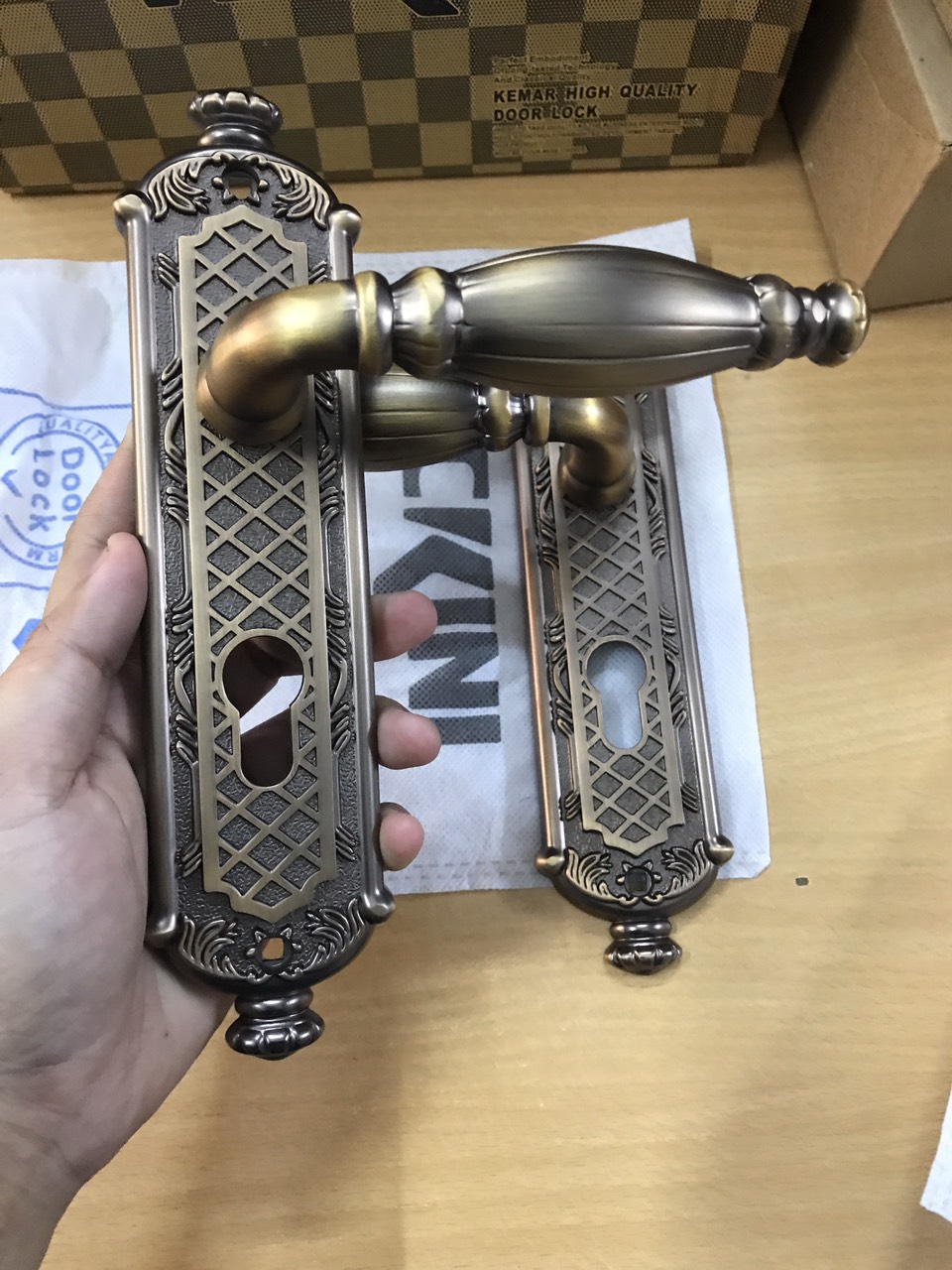 [HCM]Khóa tay gạt VICKINI 32891