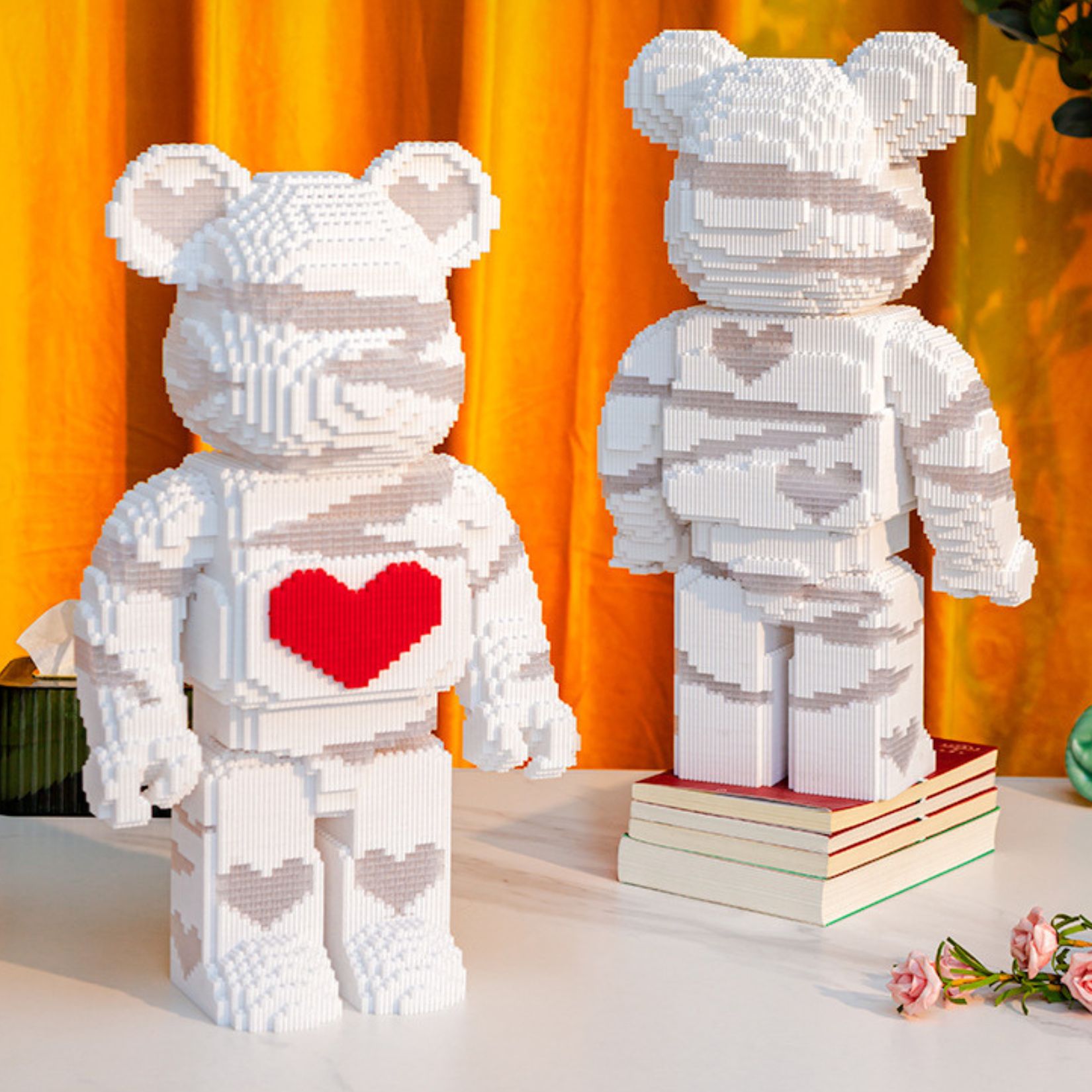 Bearbrick mô hình gấu tỏ tình cao 55cm có đèn & ngăn kéo