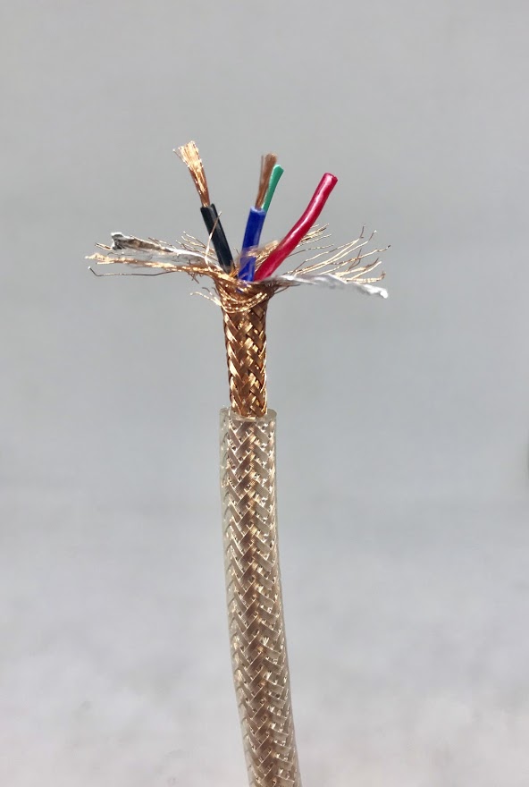 Dây tín hiệu 4 lõi audio đồng Ofc đơn giá / mét