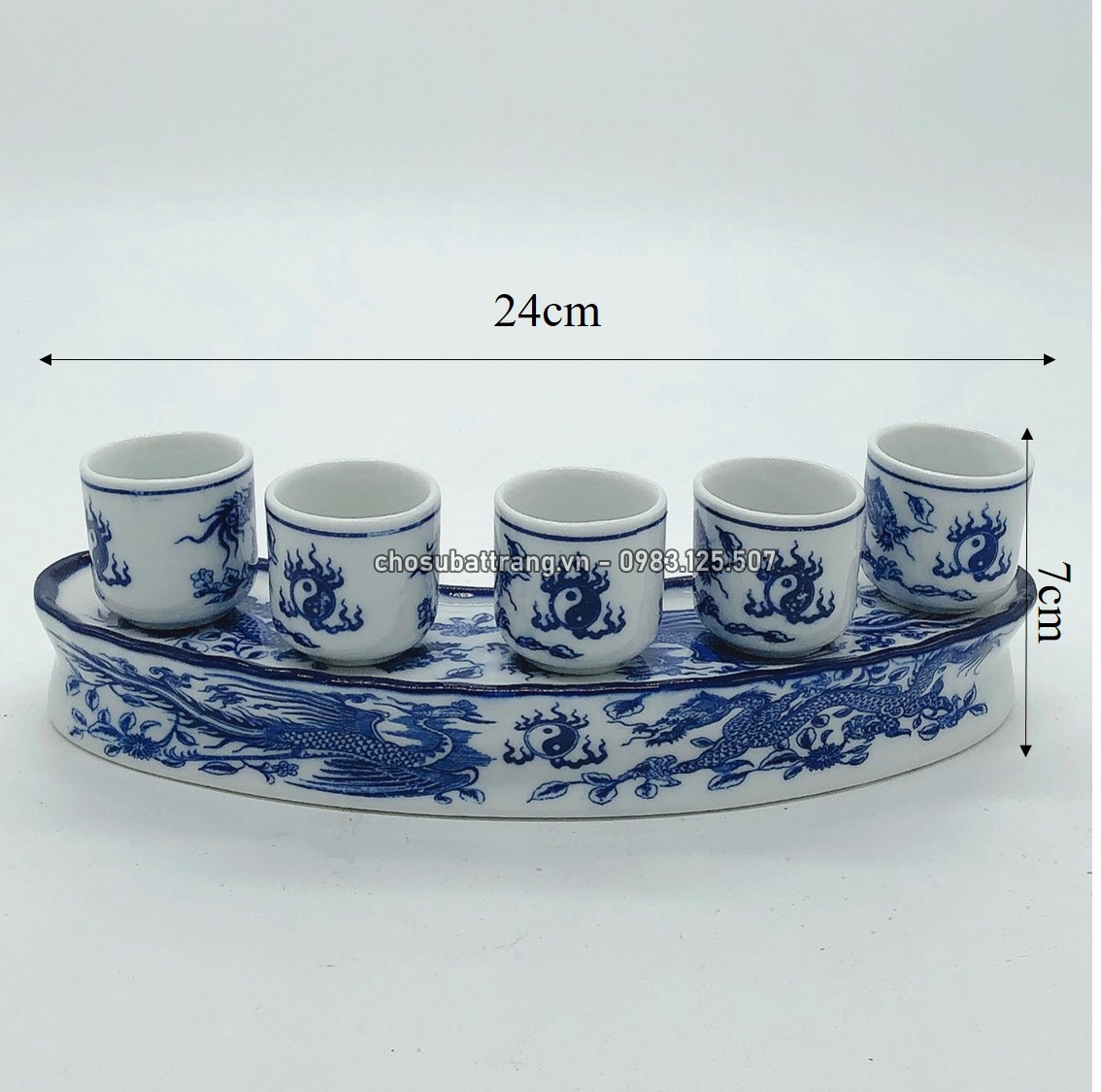 Kỷ chén xanh lam long phụng - chung nước thờ cúng trên bàn thờ