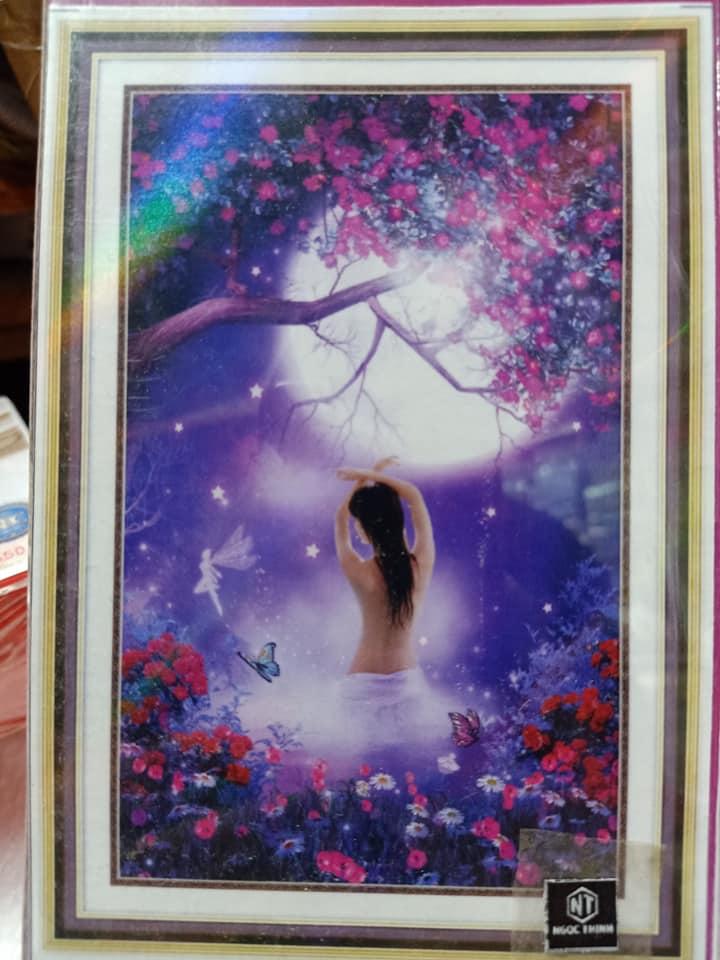 Tranh đính đá Thiếu nữ dưới ánh trăng LV250 kích thước 50cm x 75cm - Tranh Đính 5D