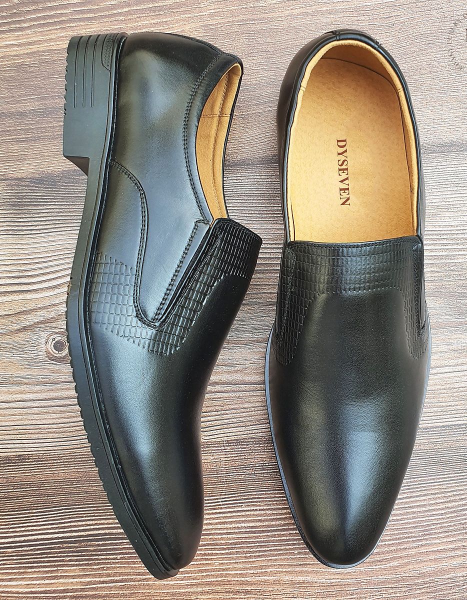 Giày Tây Nam Da Bò Cao Cấp 100% Đế Đúc Cao Su Nguyên Khối Chắc Chắn Thiết Kế Lịch Sự Sang Trọng Phù Hợp Với Người Lớn Và Trung Niên