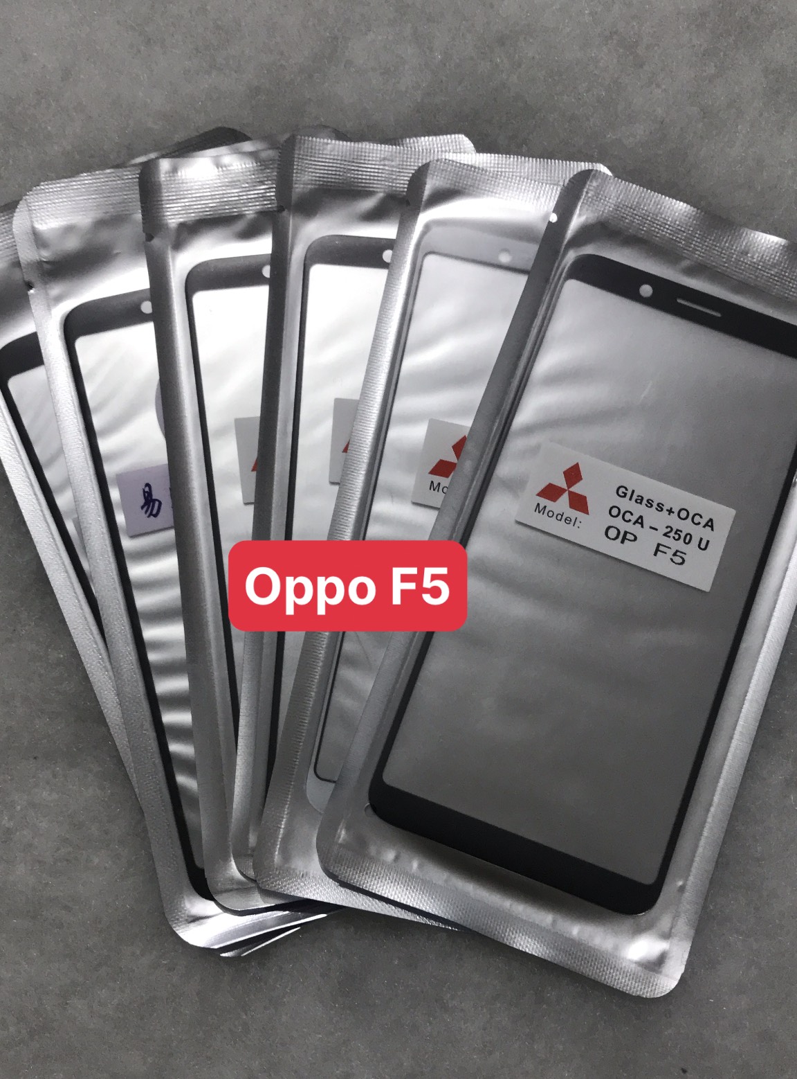 Kính oppo f5 /f5 youth liền keo