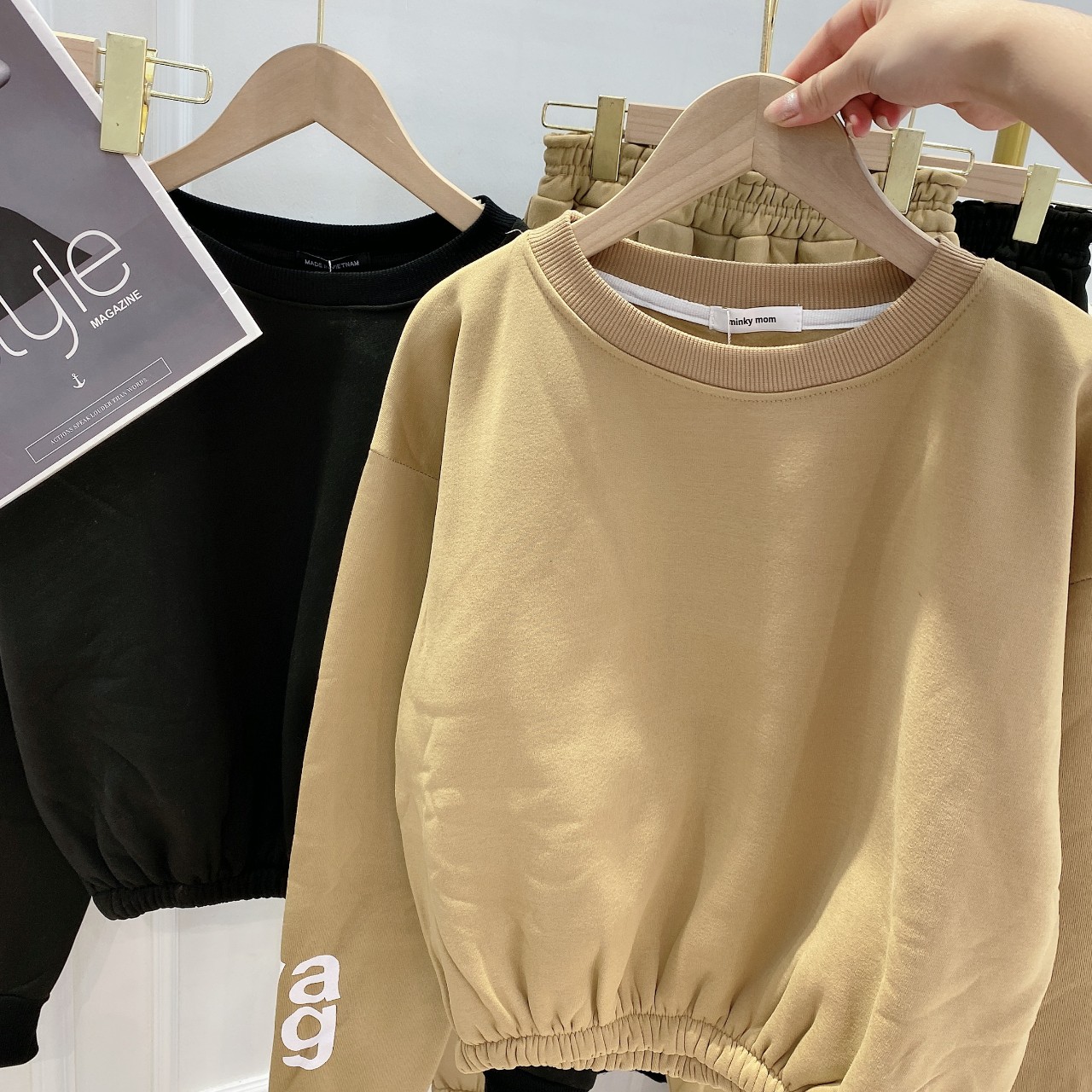 Sét Áo Quần Nỉ Wang cổ tròn tay dài dáng rộng in chữ WANG phong cách thời trang dành cho nữ