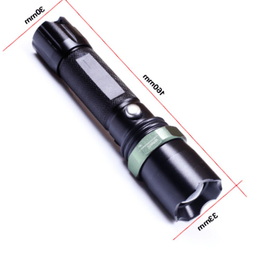 Đèn pin siêu sáng pin sac có phóng to thu nhỏ có chớp liên tục chất0 liệu nhôm bền rẻ đẹp.