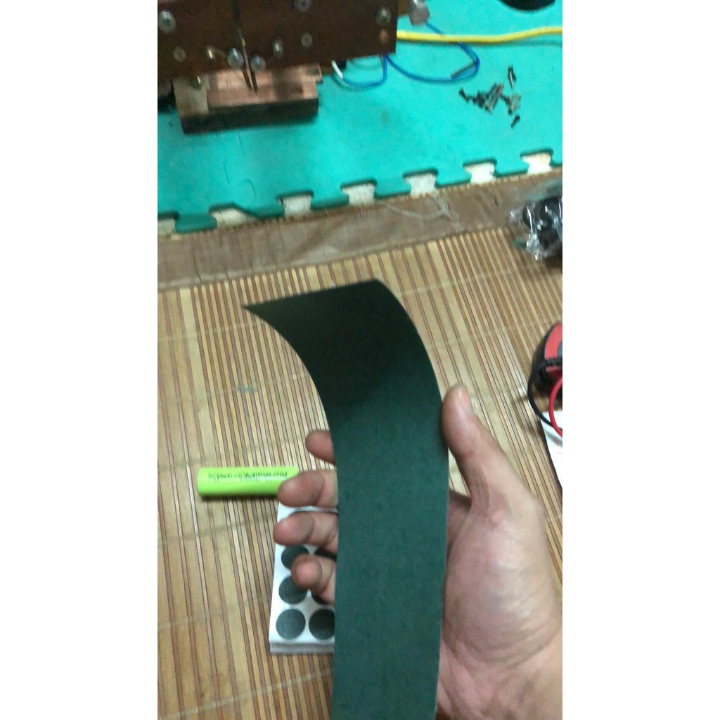 Giấy cách điện, chịu nhiệt, có keo dính