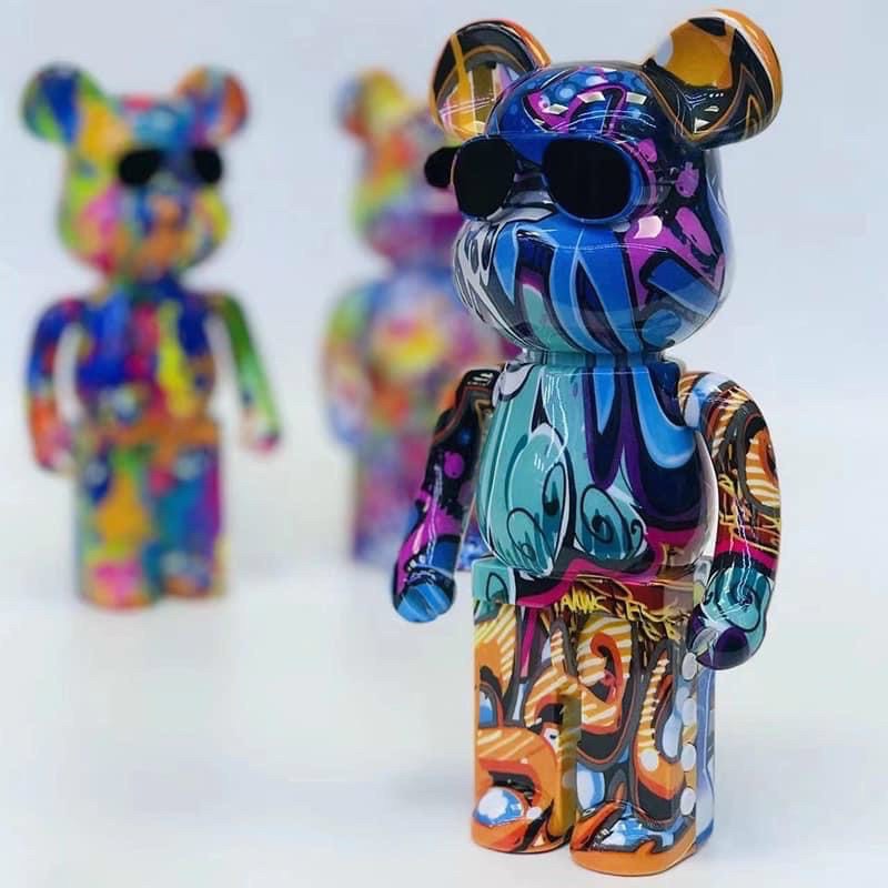 Loa bluetooth b5 plus gấu bearbrick cao cấp thế hệ mới - âm thanh stereo to trầm âm - loa bluetoot mini để bàn decor