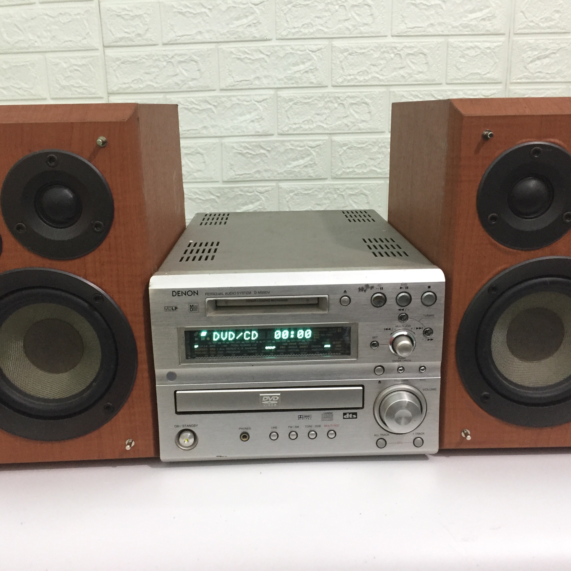 Dàn DeNon ms5dvd