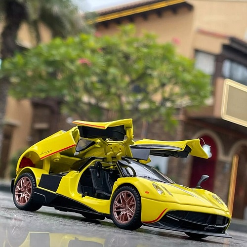 Xe mô hình Pagani Huayra 1:32 Double Horses